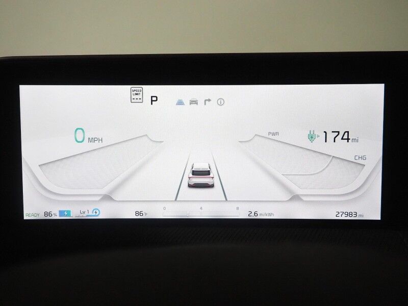 2023 Kia EV6 GT AWD *HEADS-UP DISPLAY, NAVIGATION, ADAPTIVE CRUISE, SAFETY ALERTS, 360 VIEW CAMERAS, MOONROOF, HEATED SPORT SEATS/STEERING, REMOTE PARKING, MERIDIAN AUDIO, WIRELESS CHARGING, APPLE CARPLAY Round Rock TX