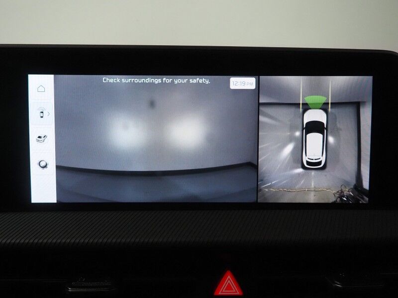 2023 Kia EV6 GT AWD *HEADS-UP DISPLAY, NAVIGATION, ADAPTIVE CRUISE, SAFETY ALERTS, 360 VIEW CAMERAS, MOONROOF, HEATED SPORT SEATS/STEERING, REMOTE PARKING, MERIDIAN AUDIO, WIRELESS CHARGING, APPLE CARPLAY Round Rock TX
