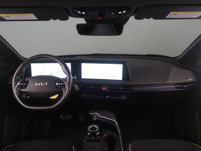 2023 Kia EV6 GT AWD *HEADS-UP DISPLAY, NAVIGATION, ADAPTIVE CRUISE, SAFETY ALERTS, 360 VIEW CAMERAS, MOONROOF, HEATED SPORT SEATS/STEERING, REMOTE PARKING, MERIDIAN AUDIO, WIRELESS CHARGING, APPLE CARPLAY