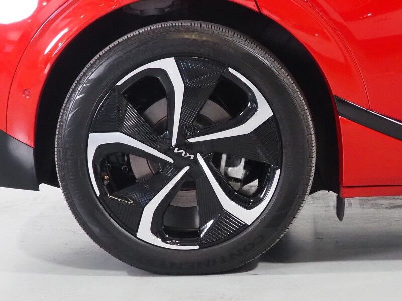 2023 Kia EV6 GT-Line AWD *HEADS-UP DISPLAY, NAVIGATION, ADAPTIVE CRUISE, SAFETY ALERTS, 360 VIEW CAMERAS, MOONROOF, CLIMATE SEATS, HEATED STEERING, 20 INCH WHEELS, MERIDIAN AUDIO, WIRELESS CHARGING, ANDROID & APPLE Round Rock TX