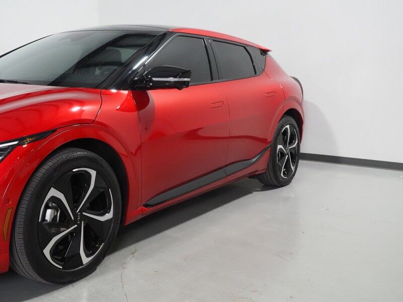 2023 Kia EV6 GT-Line AWD *HEADS-UP DISPLAY, NAVIGATION, ADAPTIVE CRUISE, SAFETY ALERTS, 360 VIEW CAMERAS, MOONROOF, CLIMATE SEATS, HEATED STEERING, 20 INCH WHEELS, MERIDIAN AUDIO, WIRELESS CHARGING, ANDROID & APPLE Round Rock TX