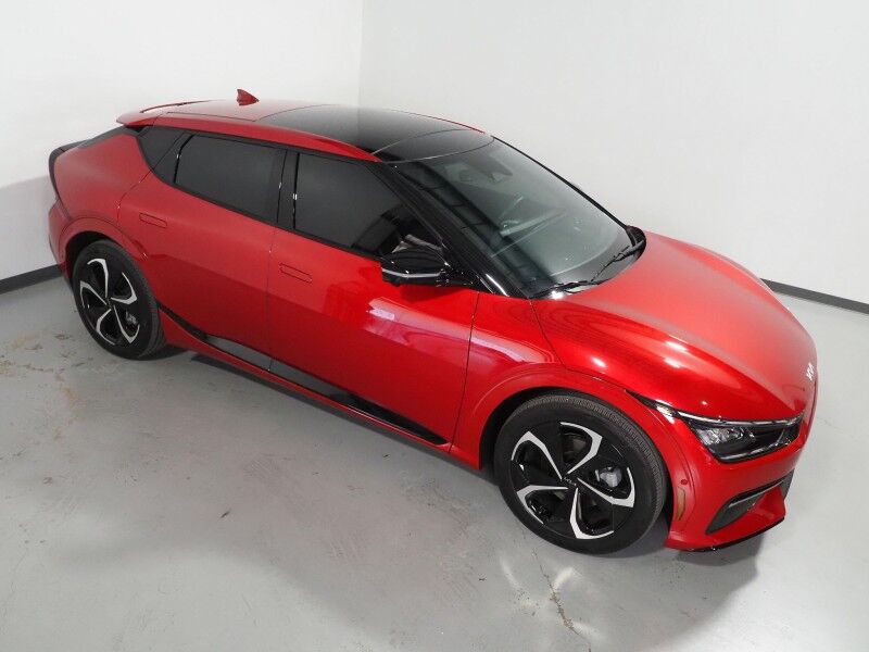 2023 Kia EV6 GT-Line AWD *HEADS-UP DISPLAY, NAVIGATION, ADAPTIVE CRUISE, SAFETY ALERTS, 360 VIEW CAMERAS, MOONROOF, CLIMATE SEATS, HEATED STEERING, 20 INCH WHEELS, MERIDIAN AUDIO, WIRELESS CHARGING, ANDROID & APPLE Round Rock TX