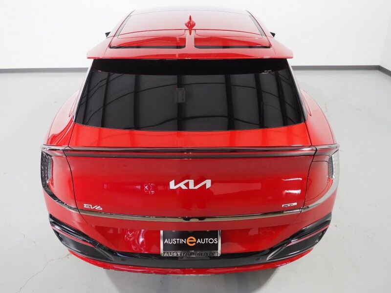 2023 Kia EV6 GT-Line AWD *HEADS-UP DISPLAY, NAVIGATION, ADAPTIVE CRUISE, SAFETY ALERTS, 360 VIEW CAMERAS, MOONROOF, CLIMATE SEATS, HEATED STEERING, 20 INCH WHEELS, MERIDIAN AUDIO, WIRELESS CHARGING, ANDROID & APPLE Round Rock TX