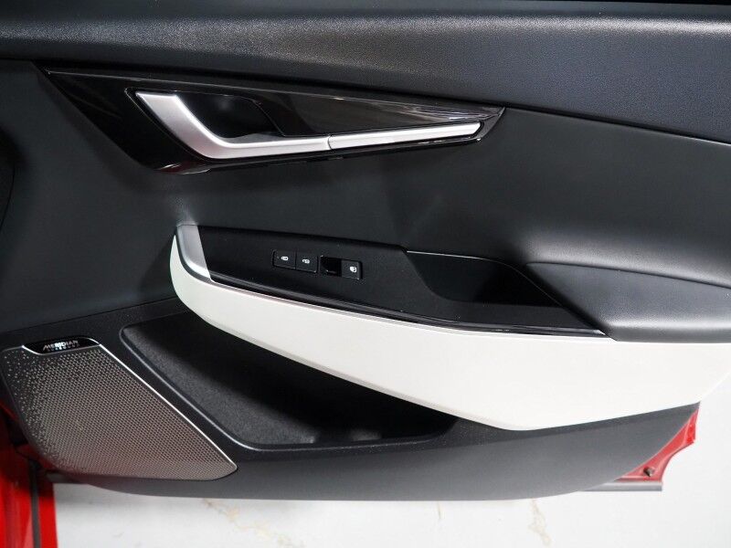 2023 Kia EV6 GT-Line AWD *HEADS-UP DISPLAY, NAVIGATION, ADAPTIVE CRUISE, SAFETY ALERTS, 360 VIEW CAMERAS, MOONROOF, CLIMATE SEATS, HEATED STEERING, 20 INCH WHEELS, MERIDIAN AUDIO, WIRELESS CHARGING, ANDROID & APPLE Round Rock TX