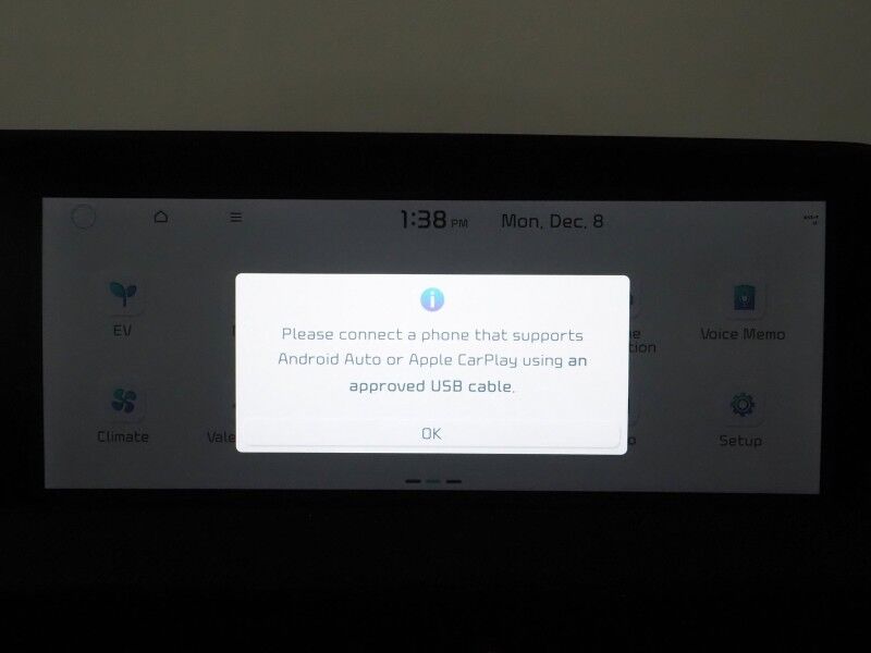 2023 Kia EV6 GT-Line AWD *HEADS-UP DISPLAY, NAVIGATION, ADAPTIVE CRUISE, SAFETY ALERTS, 360 VIEW CAMERAS, MOONROOF, CLIMATE SEATS, HEATED STEERING, MERIDIAN AUDIO, WIRELESS CHARGING, ANDROID & APPLE Round Rock TX