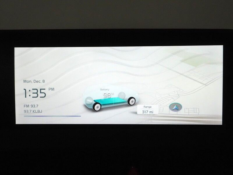 2023 Kia EV6 GT-Line AWD *HEADS-UP DISPLAY, NAVIGATION, ADAPTIVE CRUISE, SAFETY ALERTS, 360 VIEW CAMERAS, MOONROOF, CLIMATE SEATS, HEATED STEERING, MERIDIAN AUDIO, WIRELESS CHARGING, ANDROID & APPLE Round Rock TX