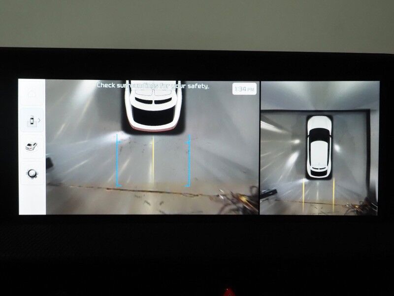 2023 Kia EV6 GT-Line AWD *HEADS-UP DISPLAY, NAVIGATION, ADAPTIVE CRUISE, SAFETY ALERTS, 360 VIEW CAMERAS, MOONROOF, CLIMATE SEATS, HEATED STEERING, MERIDIAN AUDIO, WIRELESS CHARGING, ANDROID & APPLE Round Rock TX