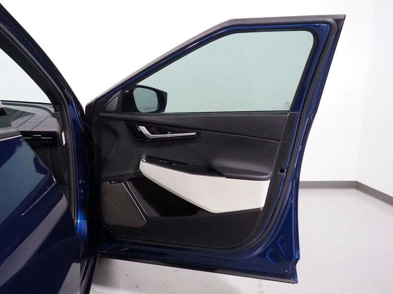 2023 Kia EV6 GT-Line AWD *HEADS-UP DISPLAY, NAVIGATION, ADAPTIVE CRUISE, SAFETY ALERTS, 360 VIEW CAMERAS, MOONROOF, CLIMATE SEATS, HEATED STEERING, MERIDIAN AUDIO, WIRELESS CHARGING, ANDROID & APPLE Round Rock TX