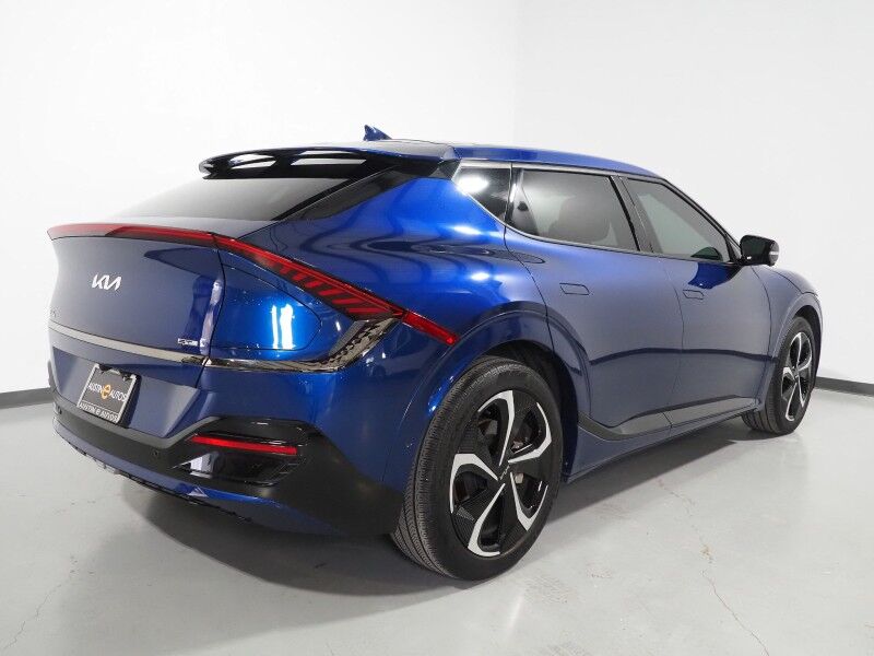 2023 Kia EV6 GT-Line AWD *HEADS-UP DISPLAY, NAVIGATION, ADAPTIVE CRUISE, SAFETY ALERTS, 360 VIEW CAMERAS, MOONROOF, CLIMATE SEATS, HEATED STEERING, MERIDIAN AUDIO, WIRELESS CHARGING, ANDROID & APPLE Round Rock TX