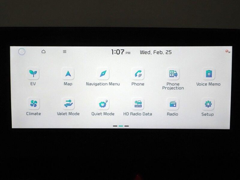 2023 Kia EV6 GT-Line AWD *HEADS-UP DISPLAY, NAVIGATION, ADAPTIVE CRUISE, SAFETY ALERTS, 360 VIEW CAMERAS, MOONROOF, SUEDE LEATHER, CLIMATE SEATS, HEATED STEERING, MERIDIAN AUDIO, WIRELESS CHARGING, ANDROID & APPLE Round Rock TX
