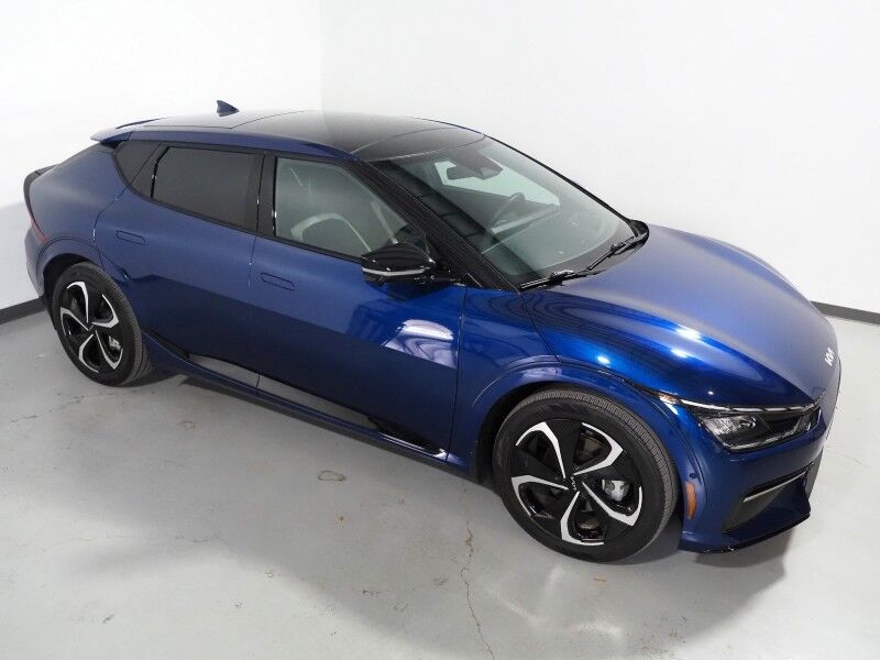 2023 Kia EV6 GT-Line AWD *HEADS-UP DISPLAY, NAVIGATION, ADAPTIVE CRUISE, SAFETY ALERTS, 360 VIEW CAMERAS, MOONROOF, SUEDE LEATHER, CLIMATE SEATS, HEATED STEERING, MERIDIAN AUDIO, WIRELESS CHARGING, ANDROID & APPLE Round Rock TX