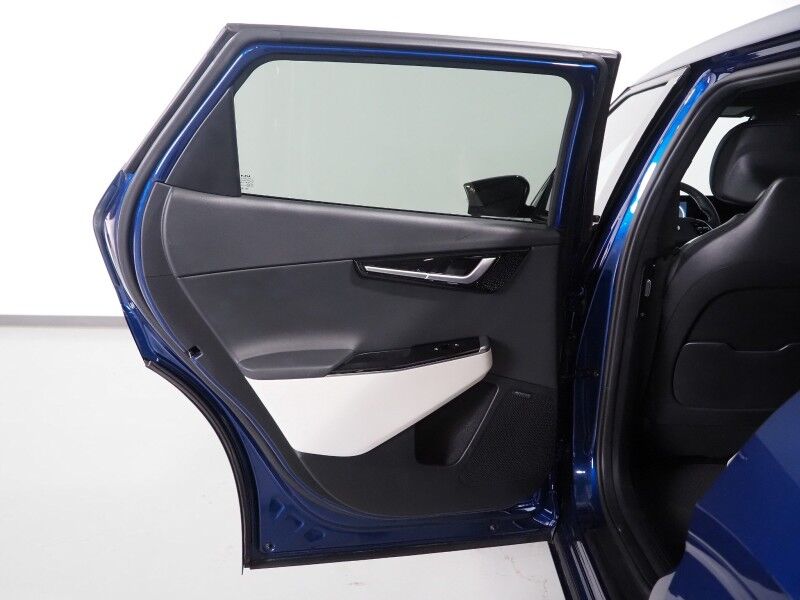 2023 Kia EV6 GT-Line AWD *HEADS-UP DISPLAY, NAVIGATION, ADAPTIVE CRUISE, SAFETY ALERTS, 360 VIEW CAMERAS, MOONROOF, SUEDE LEATHER, CLIMATE SEATS, HEATED STEERING, MERIDIAN AUDIO, WIRELESS CHARGING, ANDROID & APPLE Round Rock TX