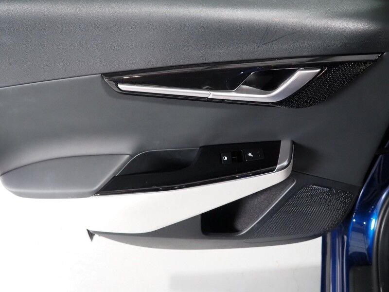 2023 Kia EV6 GT-Line AWD *HEADS-UP DISPLAY, NAVIGATION, ADAPTIVE CRUISE, SAFETY ALERTS, 360 VIEW CAMERAS, MOONROOF, SUEDE LEATHER, CLIMATE SEATS, HEATED STEERING, MERIDIAN AUDIO, WIRELESS CHARGING, ANDROID & APPLE Round Rock TX