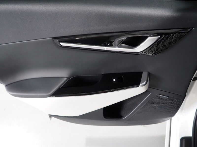 2023 Kia EV6 GT-Line *HEADS-UP DISPLAY, NAVIGATION, ADAPTIVE CRUISE, SAFETY ALERTS, 360 VIEW CAMERAS, MOONROOF, CLIMATE SEATS, 19 INCH WHEELS, MERIDIAN AUDIO, WIRELESS CHARGING, ANDROID & APPLE Round Rock TX