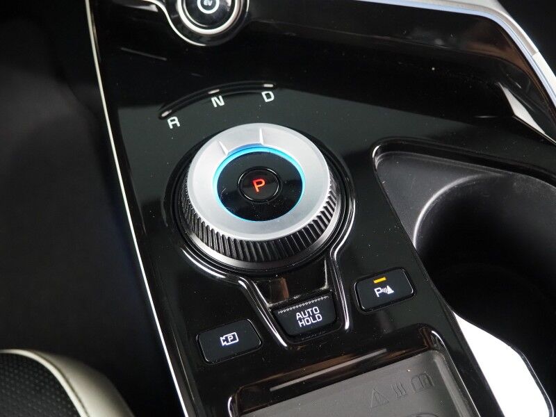 2023 Kia EV6 GT-Line *HEADS-UP DISPLAY, NAVIGATION, ADAPTIVE CRUISE, SAFETY ALERTS, 360 VIEW CAMERAS, MOONROOF, CLIMATE SEATS, 19 INCH WHEELS, MERIDIAN AUDIO, WIRELESS CHARGING, ANDROID & APPLE Round Rock TX