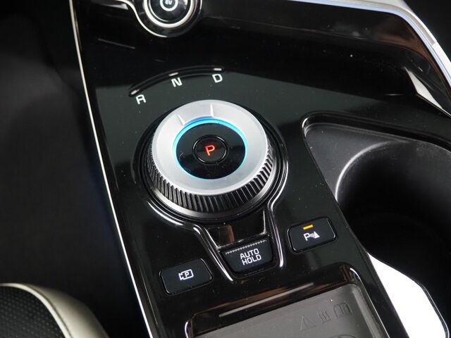 2023 Kia EV6 GT-Line *HEADS-UP DISPLAY, NAVIGATION, ADAPTIVE CRUISE, SAFETY ALERTS, 360 VIEW CAMERAS, MOONROOF, CLIMATE SEATS, 19 INCH WHEELS, MERIDIAN AUDIO, WIRELESS CHARGING, ANDROID & APPLE Round Rock TX 2023 Kia EV6 GT-Line *HEADS-UP DISPLAY, NAVIGATION, ADAPTIVE CRUISE, SAFETY ALERTS, 360 VIEW CAMERAS, MOONROOF, CLIMATE SEATS, 19 INCH WHEELS, MERIDIAN AUDIO, WIRELESS CHARGING, ANDROID & APPLE Round Rock TX