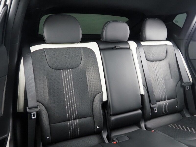 2023 Kia EV6 GT-Line *HEADS-UP DISPLAY, NAVIGATION, ADAPTIVE CRUISE, SAFETY ALERTS, 360 VIEW CAMERAS, MOONROOF, CLIMATE SEATS, 19 INCH WHEELS, MERIDIAN AUDIO, WIRELESS CHARGING, ANDROID & APPLE Round Rock TX