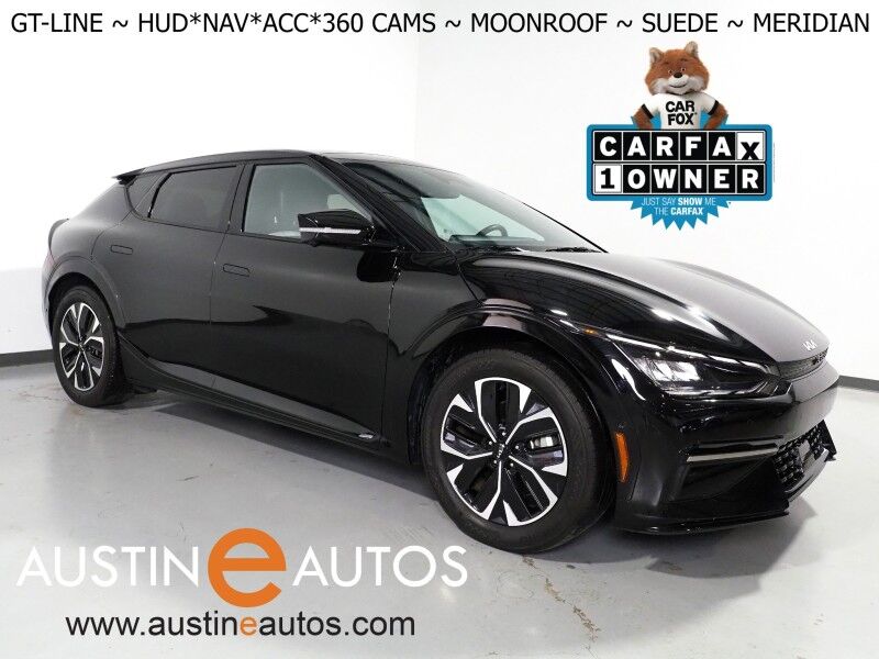 2023 Kia EV6 GT-Line *HEADS-UP DISPLAY, NAVIGATION, ADAPTIVE CRUISE, SAFETY ALERTS, 360 VIEW CAMERAS, MOONROOF, SUEDE LEATHER, CLIMATE SEATS, 19 INCH WHEELS, MERIDIAN AUDIO, WIRELESS CHARGING, ANDROID & APPLE