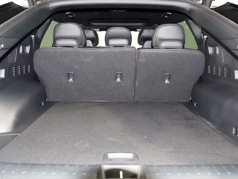 2023 Kia EV6 GT-Line *HEADS-UP DISPLAY, NAVIGATION, ADAPTIVE CRUISE, SAFETY ALERTS, 360 VIEW CAMERAS, MOONROOF, SUEDE LEATHER, CLIMATE SEATS, 19 INCH WHEELS, MERIDIAN AUDIO, WIRELESS CHARGING, ANDROID & APPLE Round Rock TX