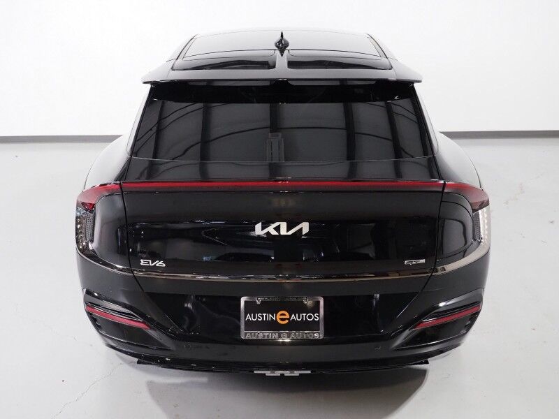 2023 Kia EV6 GT-Line *HEADS-UP DISPLAY, NAVIGATION, ADAPTIVE CRUISE, SAFETY ALERTS, 360 VIEW CAMERAS, MOONROOF, SUEDE LEATHER, CLIMATE SEATS, 19 INCH WHEELS, MERIDIAN AUDIO, WIRELESS CHARGING, ANDROID & APPLE Round Rock TX