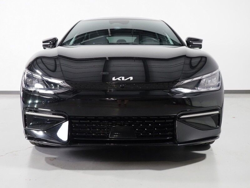 2023 Kia EV6 GT-Line *HEADS-UP DISPLAY, NAVIGATION, ADAPTIVE CRUISE, SAFETY ALERTS, 360 VIEW CAMERAS, MOONROOF, SUEDE LEATHER, CLIMATE SEATS, 19 INCH WHEELS, MERIDIAN AUDIO, WIRELESS CHARGING, ANDROID & APPLE Round Rock TX