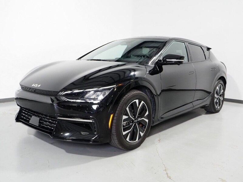 2023 Kia EV6 GT-Line *HEADS-UP DISPLAY, NAVIGATION, ADAPTIVE CRUISE, SAFETY ALERTS, 360 VIEW CAMERAS, MOONROOF, SUEDE LEATHER, CLIMATE SEATS, 19 INCH WHEELS, MERIDIAN AUDIO, WIRELESS CHARGING, ANDROID & APPLE Round Rock TX