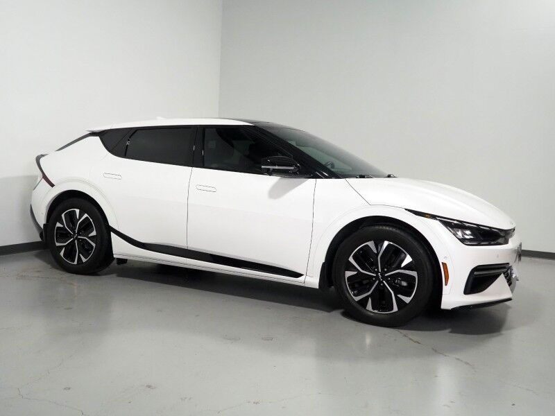 2023 Kia EV6 GT-Line RWD *HEADS-UP DISPLAY, NAVIGATION, SAFETY ALERTS, ADAPTIVE CRUISE, 360 VIEW CAMERAS, MOONROOF, CLIMATE SEATS, MERIDIAN AUDIO, WIRELESS CHARGING, ANDROID & APPLE