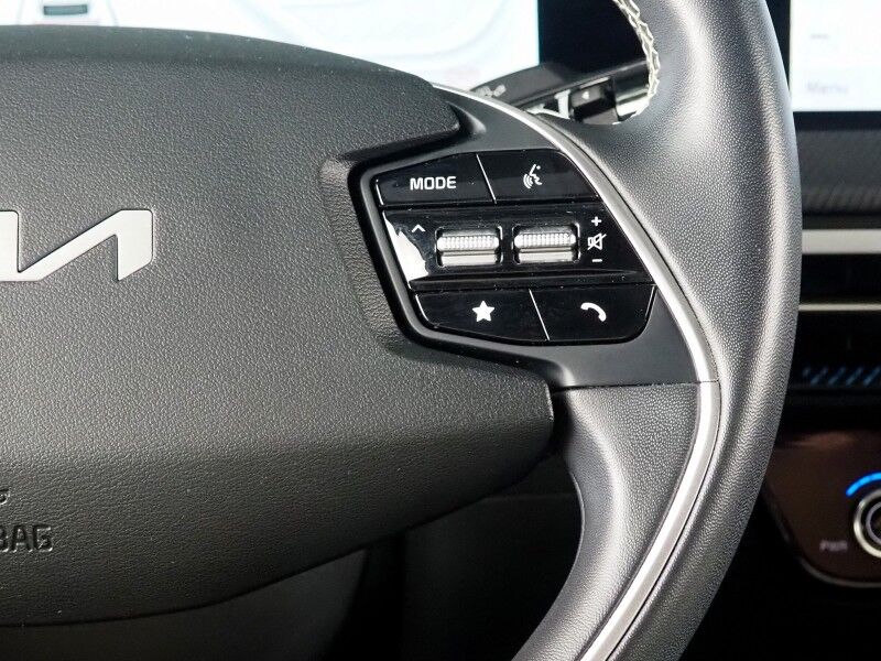 2023 Kia EV6 GT-Line RWD *HEADS-UP DISPLAY, NAVIGATION, SAFETY ALERTS, ADAPTIVE CRUISE, 360 VIEW CAMERAS, MOONROOF, CLIMATE SEATS, MERIDIAN AUDIO, WIRELESS CHARGING, ANDROID & APPLE Round Rock TX