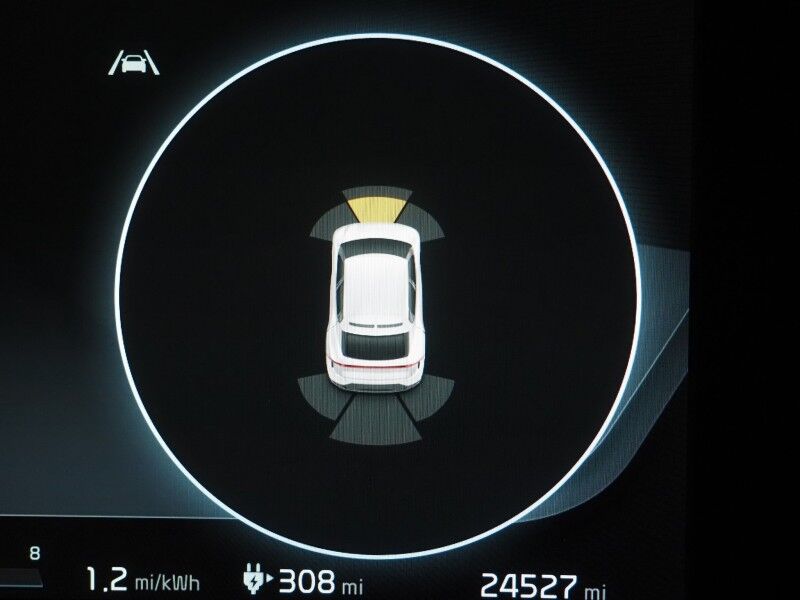 2023 Kia EV6 GT-Line RWD *HEADS-UP DISPLAY, NAVIGATION, SAFETY ALERTS, ADAPTIVE CRUISE, 360 VIEW CAMERAS, MOONROOF, CLIMATE SEATS, MERIDIAN AUDIO, WIRELESS CHARGING, ANDROID & APPLE Round Rock TX