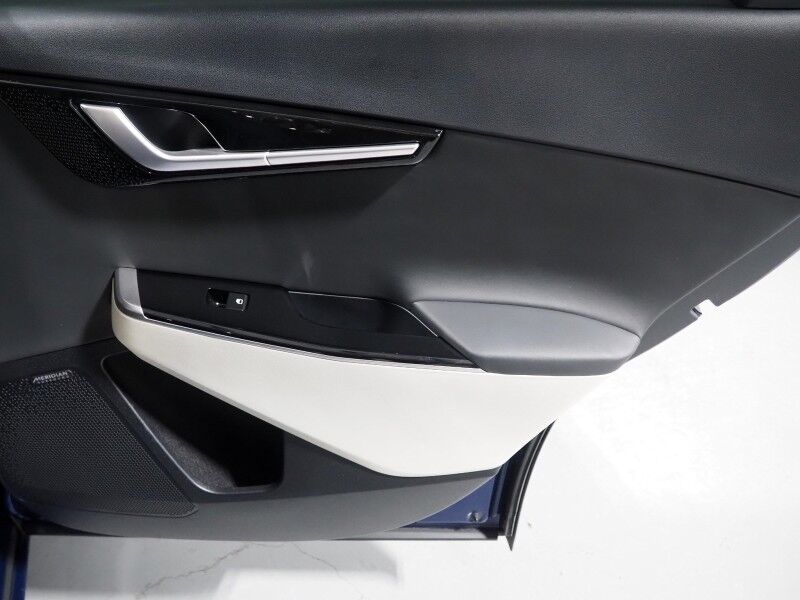 2023 Kia EV6 GT-Line RWD *HEADS-UP DISPLAY, NAVIGATION, SAFETY ALERTS, ADAPTIVE CRUISE, 360 VIEW CAMERAS, MOONROOF, CLIMATE SEATS, MERIDIAN AUDIO, WIRELESS CHARGING, ANDROID & APPLE Round Rock TX