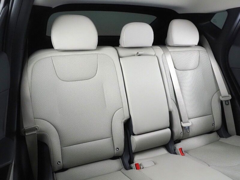 2023 Kia EV6 Wind (77 kWh Battery - 310 Mile Range) *NAVIGATION, SAFETY ALERTS, ADAPTIVE CRUISE, 360 VIEW CAMERAS, DIGITAL COCKPIT, VEGAN LEATHER, CLIMATE SEATS, WIRELESS CHARING, MERIDIAN AUDIO, APPLE CARPLAY Round Rock TX