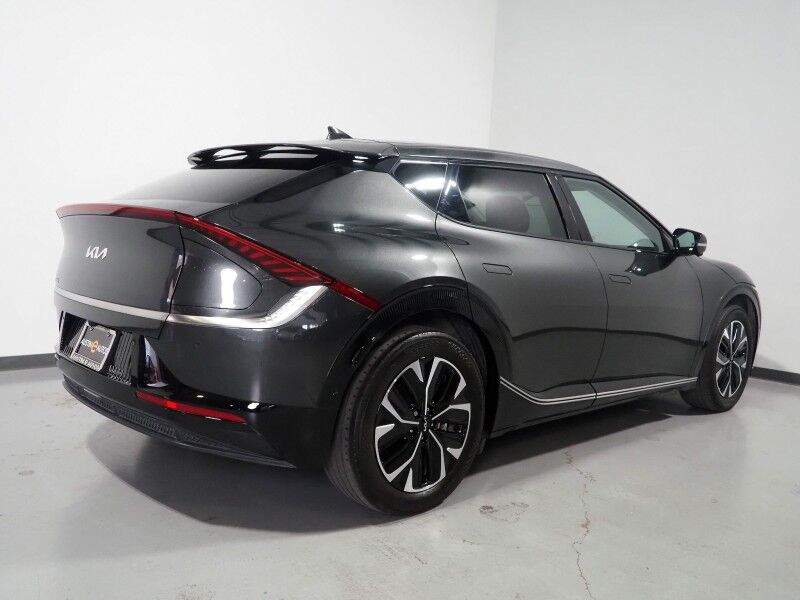 2023 Kia EV6 Wind *NAVIGATION, SAFETY ALERTS, ADAPTIVE CRUISE, 360 VIEW CAMERAS, DIGITAL COCKPIT, VEGAN LEATHER, CLIMATE SEATS, WIRELESS CHARGING, MERIDIAN AUDIO, ANDROID & APPLE Round Rock TX