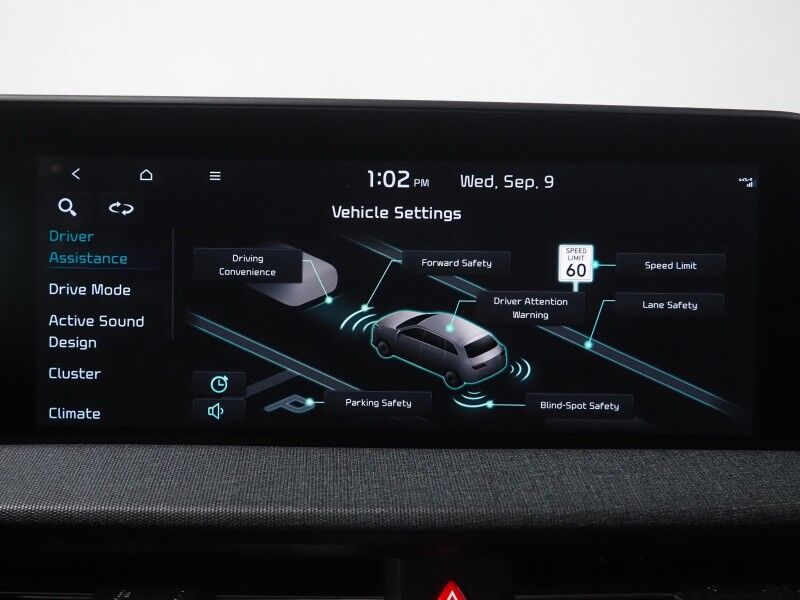 2023 Kia EV6 Wind *NAVIGATION, SAFETY ALERTS, ADAPTIVE CRUISE, 360 VIEW CAMERAS, DIGITAL COCKPIT, VEGAN LEATHER, CLIMATE SEATS, WIRELESS CHARGING, MERIDIAN AUDIO, ANDROID & APPLE Round Rock TX