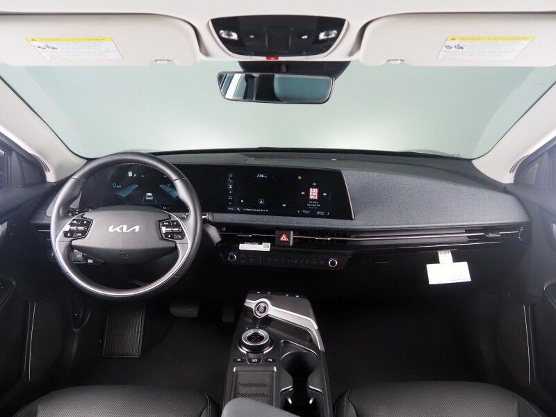 2023 Kia EV6 Wind *NAVIGATION, SAFETY ALERTS, ADAPTIVE CRUISE, 360 VIEW CAMERAS, DIGITAL COCKPIT, VEGAN LEATHER, CLIMATE SEATS, WIRELESS CHARGING, MERIDIAN AUDIO, ANDROID & APPLE