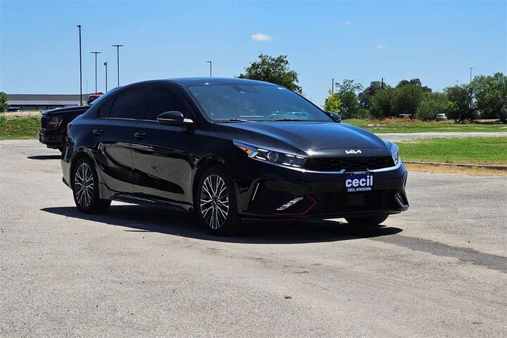 2023 Kia Forte GT-Line  TX