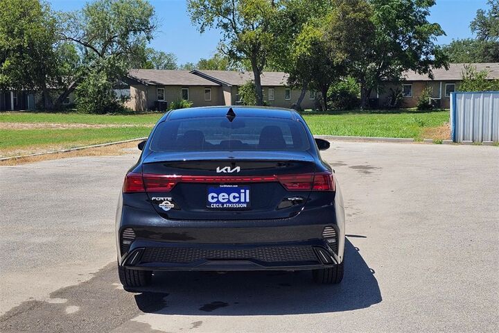 2023 Kia Forte GT-Line  TX