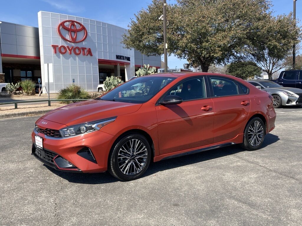 2023 Kia Forte GT-Line