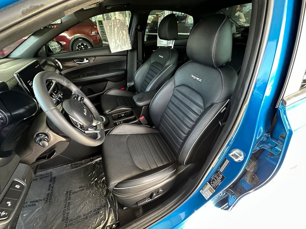 2023 Kia Forte GT-Line