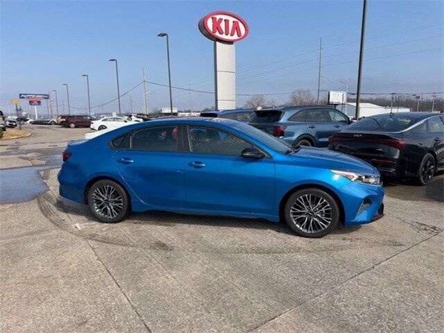 2023 Kia Forte GT-Line