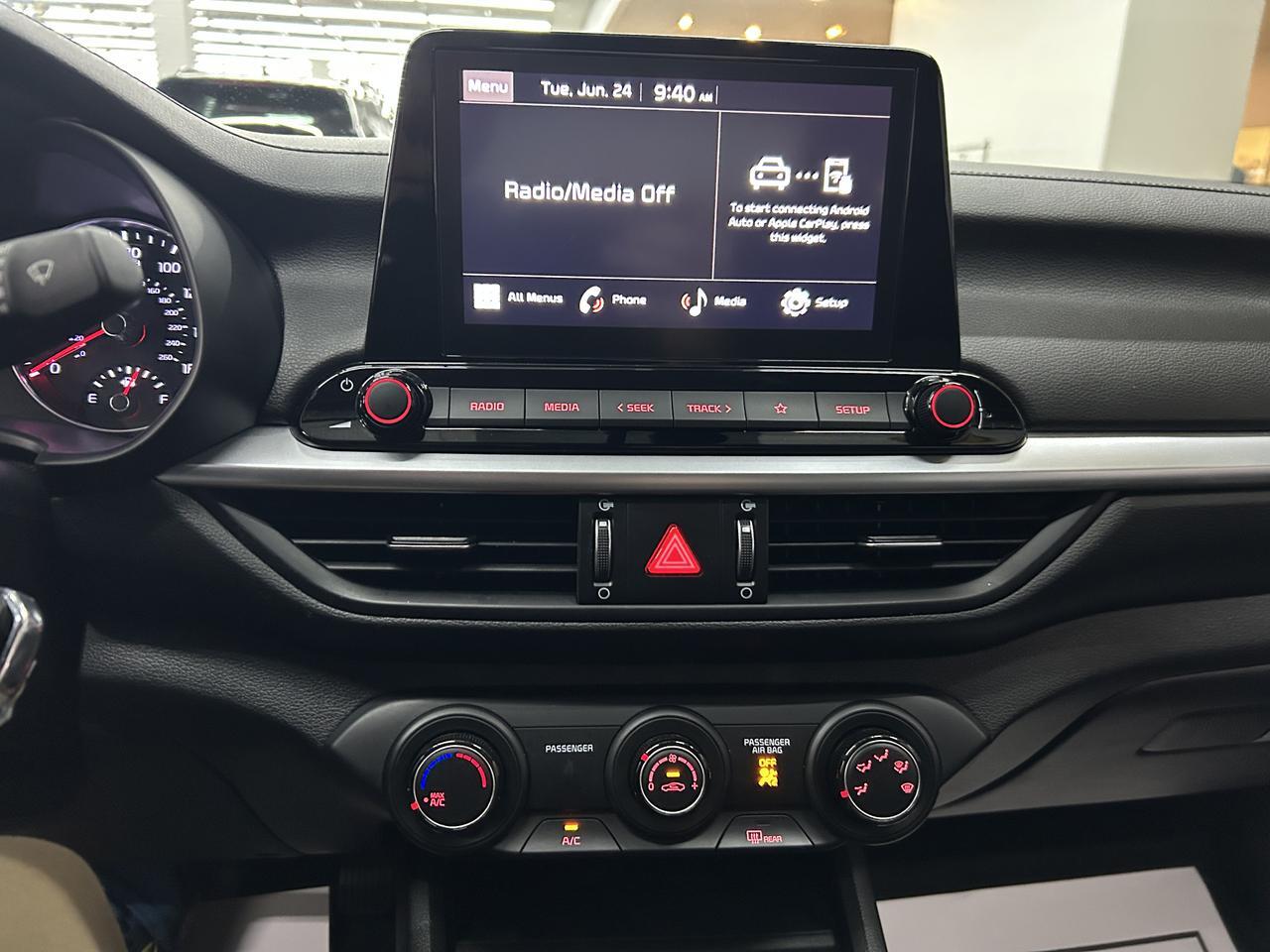 2023 Kia Forte LX IVT Benwood WV