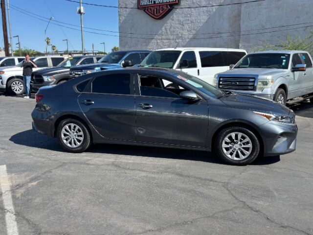 2023 Kia Forte LX