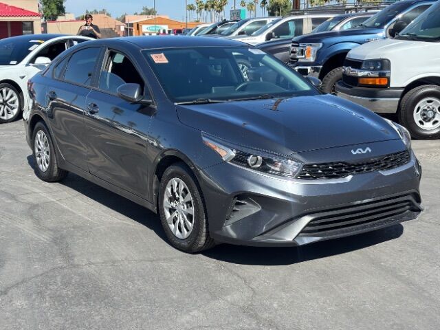 2023 Kia Forte LX