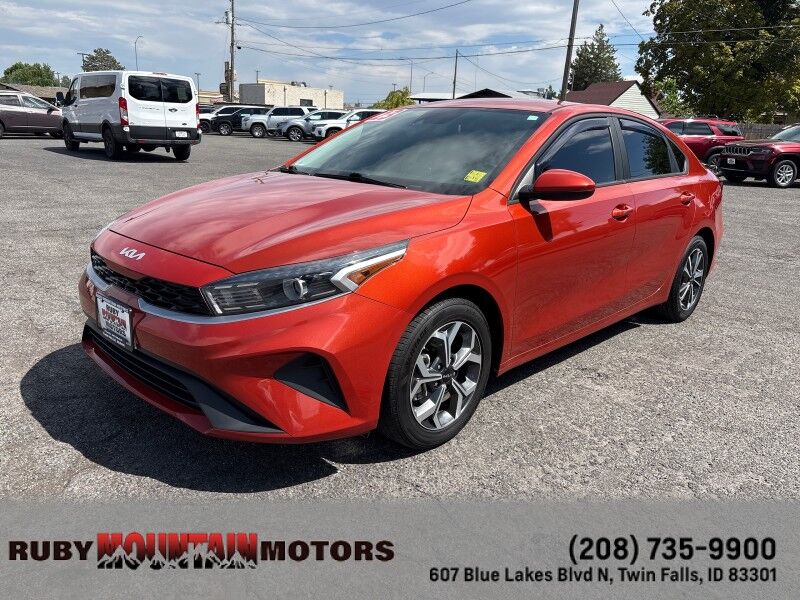 2023 Kia Forte LX