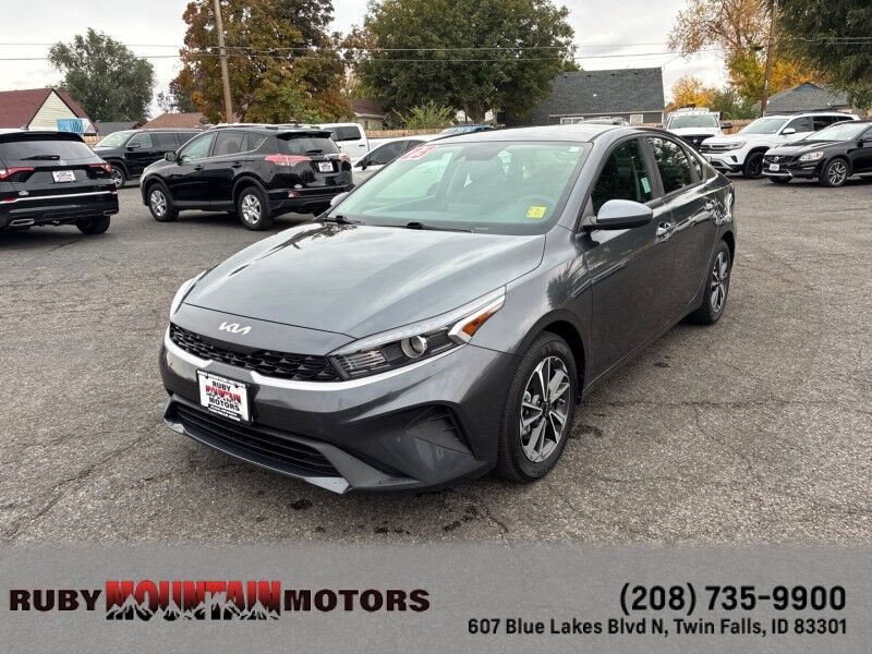 2023 Kia Forte LX