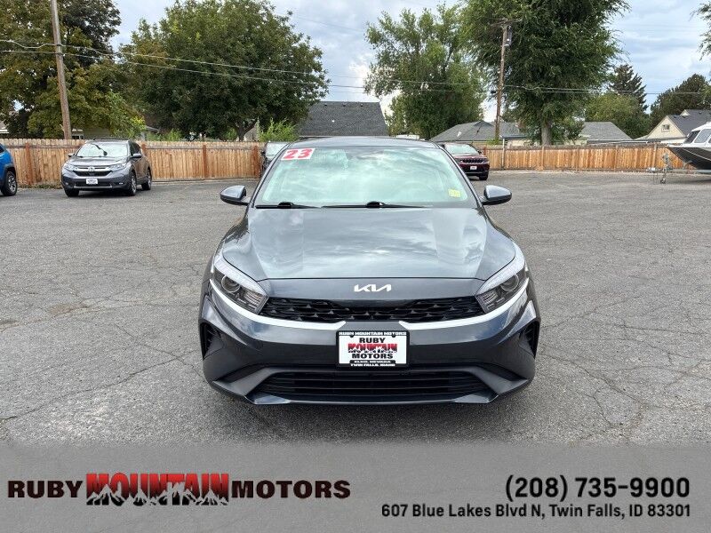 2023 Kia Forte LX