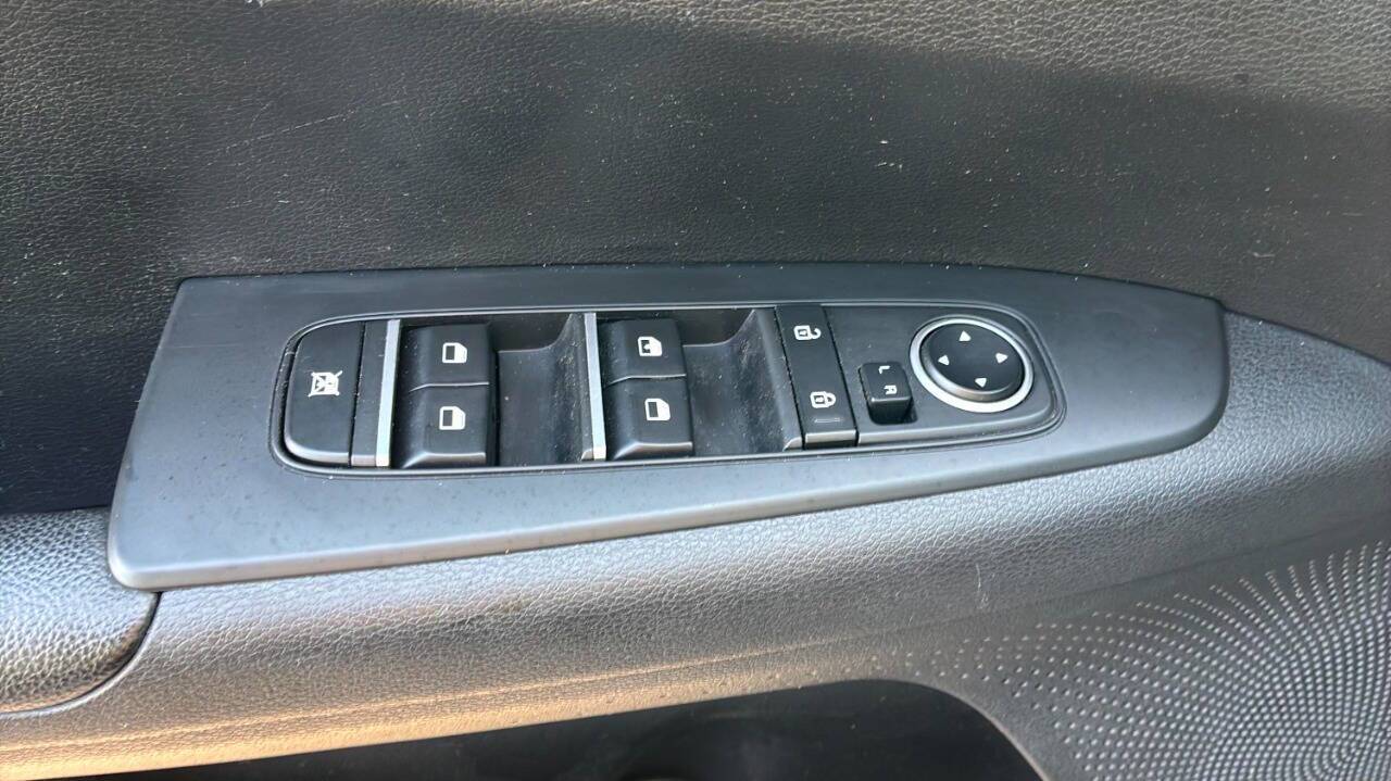 2023 Kia Forte LXS 4dr Sedan Lake Orion MI
