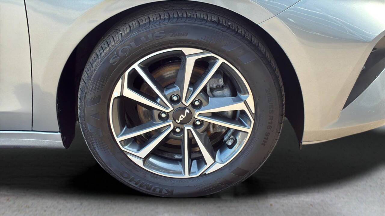 2023 Kia Forte LXS 4dr Sedan Lake Orion MI