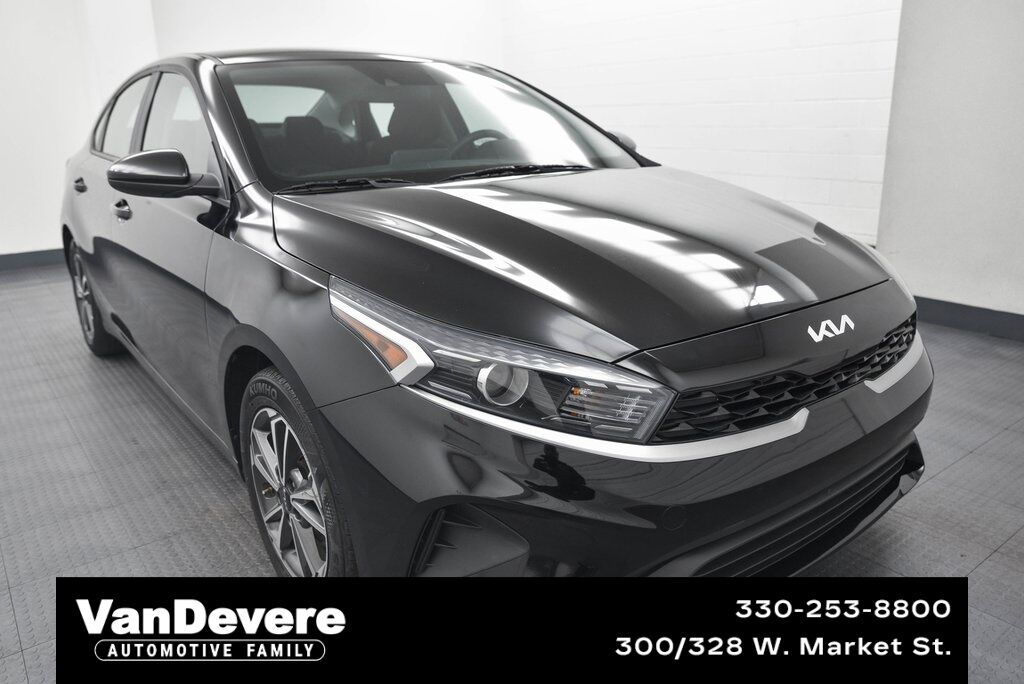 Used 2023 Kia Forte LXS FWD