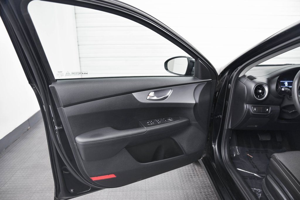 2023 Kia Forte LXS Akron OH