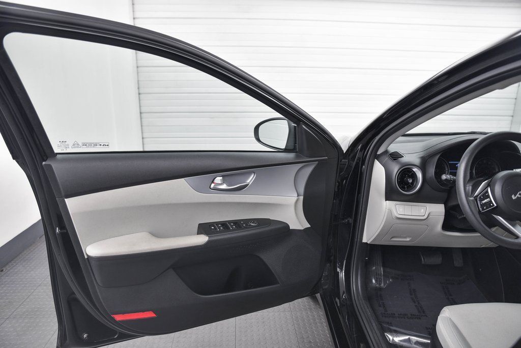 2023 Kia Forte LXS Akron OH